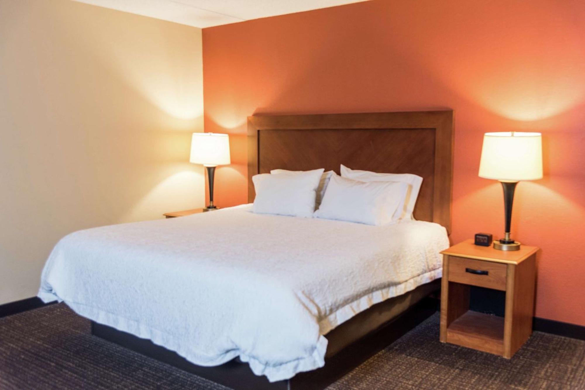 Hampton Inn Muskegon Muskegon Heights Exterior photo