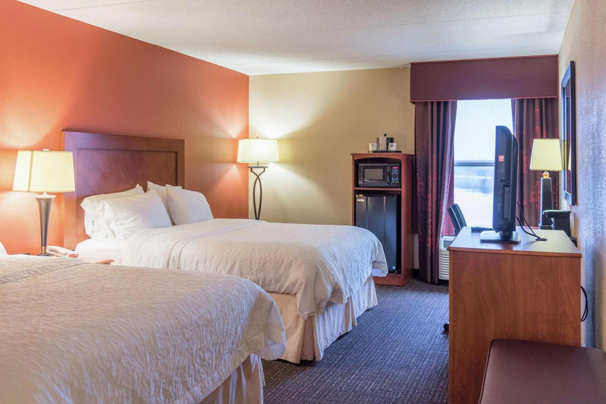 Hampton Inn Muskegon Muskegon Heights Exterior photo