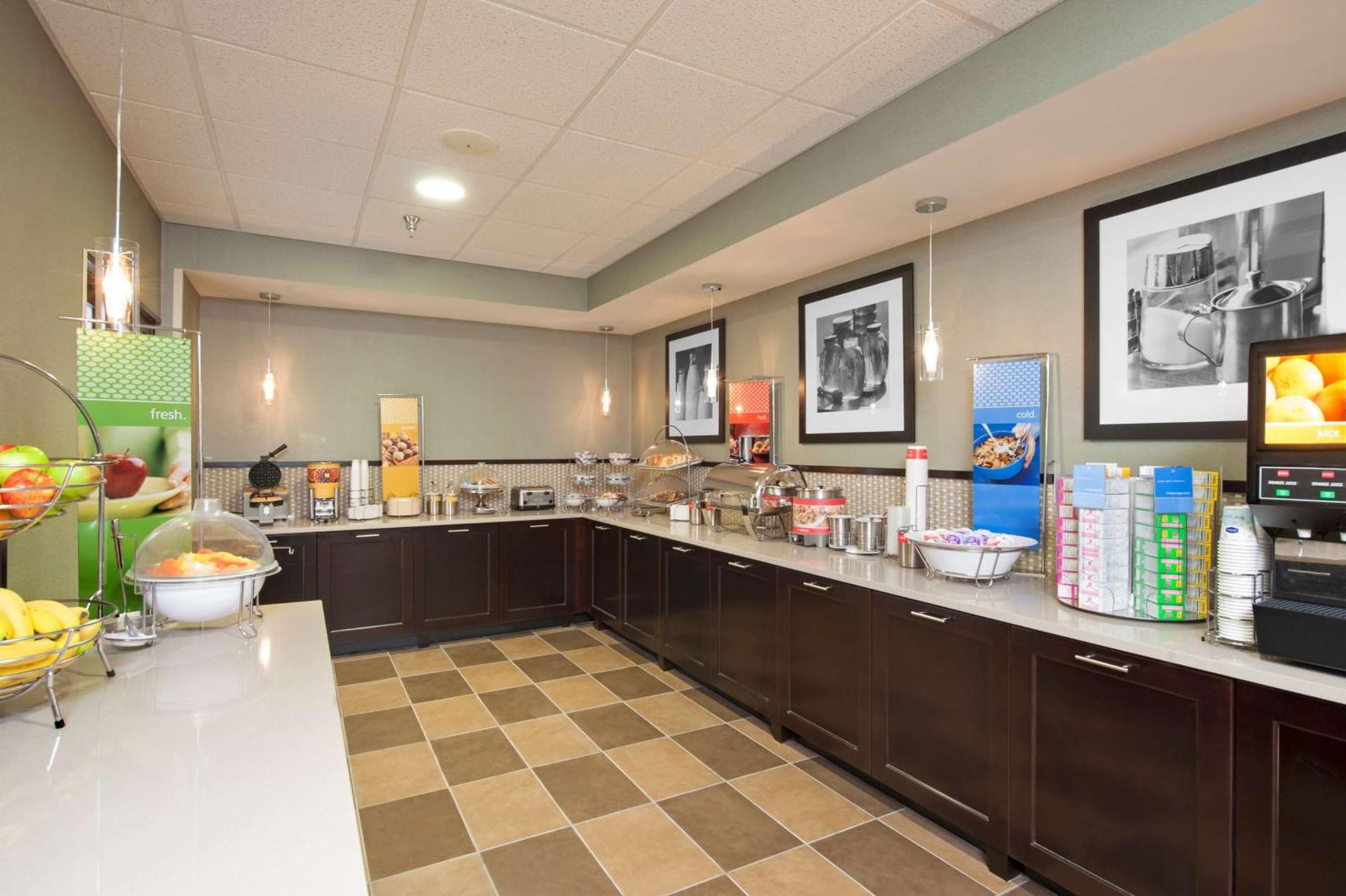 Hampton Inn Muskegon Muskegon Heights Exterior photo